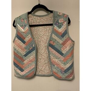 Vintage Quilted Patchwork Floral Vest Boho Prairiecore Cottagecore fits like m/l